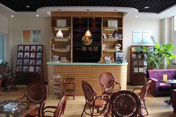 ����װ��