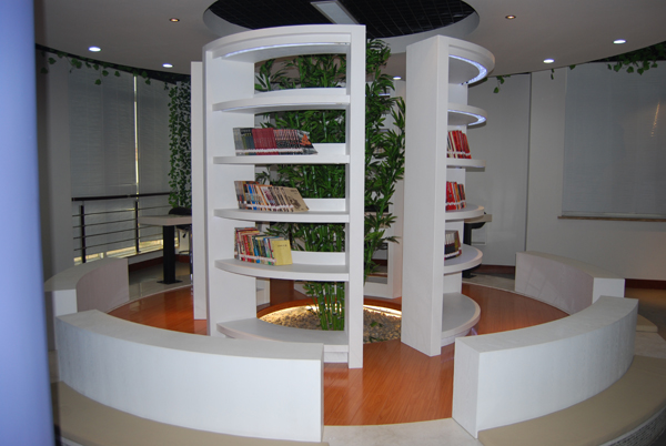 ����װ��