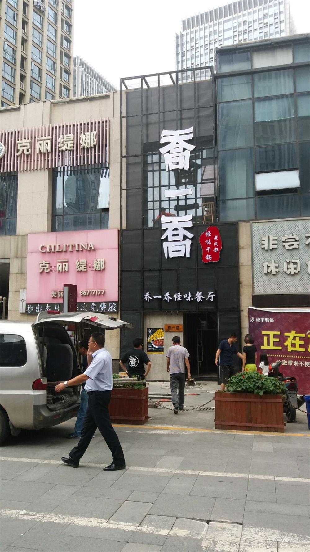 �������